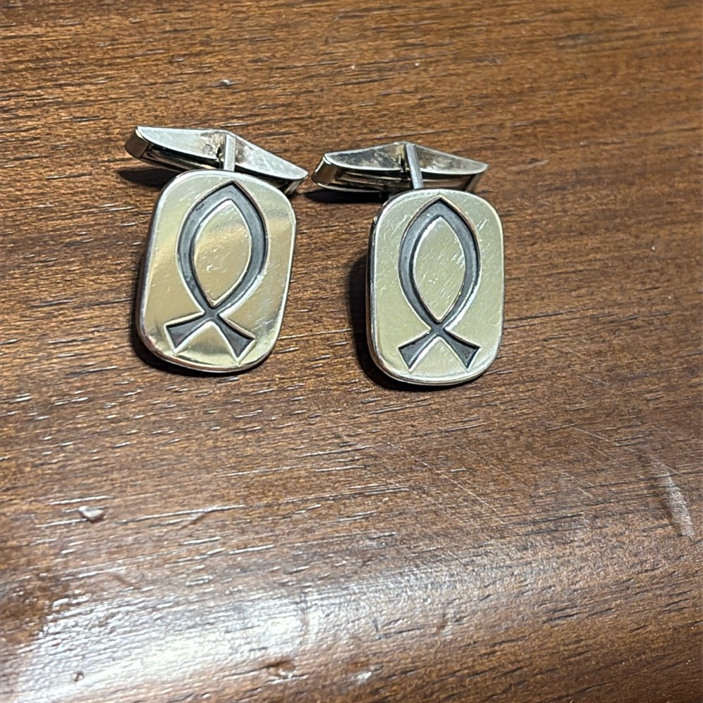 JAMES AVERY Silver Fish Symbol Cufflinks